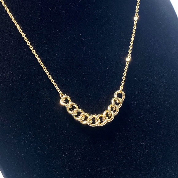 *New* Interlink Chain Necklace - Picture 3 of 3